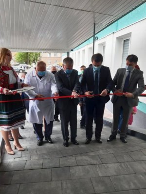 У Тячівській райлікарні відкрито приймальне відділення екстреної медичної допомоги - фото