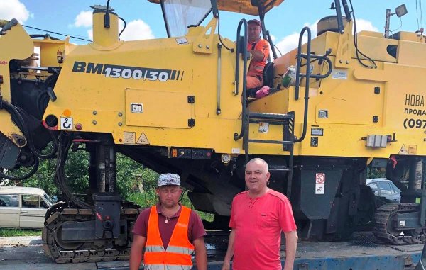 На Тячівщині тривають роботи з ремонту автошляхів - фото