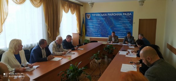 Відбулося засідання постійної депутатської комісії Тячівської районної ради з питань бюджету, управління майном та контролю за проведенням приватизації
