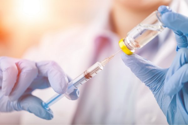 Від початку грудня вакцинувалося понад 25 тисяч закарпатців