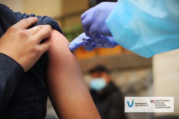 25% населення області отримали принаймні одну дозу вакцини