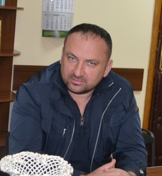 Депутат Тячівської райради Дмитро Шелемба звернувся до Президента Зеленського про надання дозволу на виїзд чоловіків за кордон
