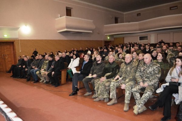 У Тячеві відзначили День Збройних Сил України та  День волонтера