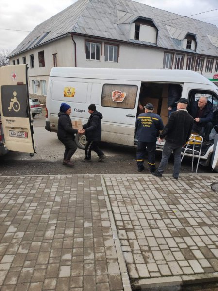 Тячівська районна рада продовжує організовувати  важливу гуманітарну  підтримку українським  захисникам